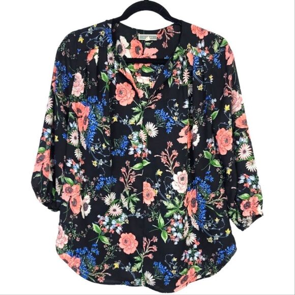 Pleione Tops - Pleione floral blouse size medium